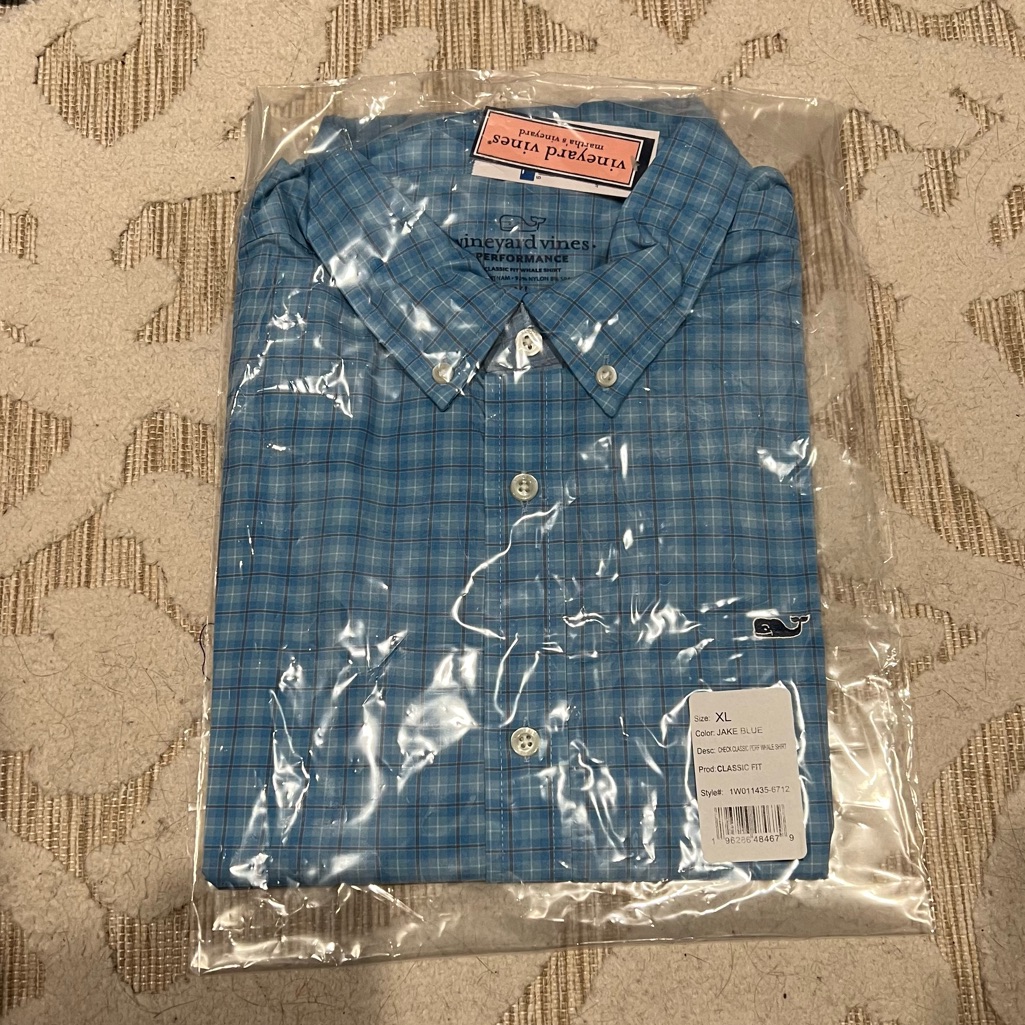 Vineyard Vines Performance Button Down Nwt